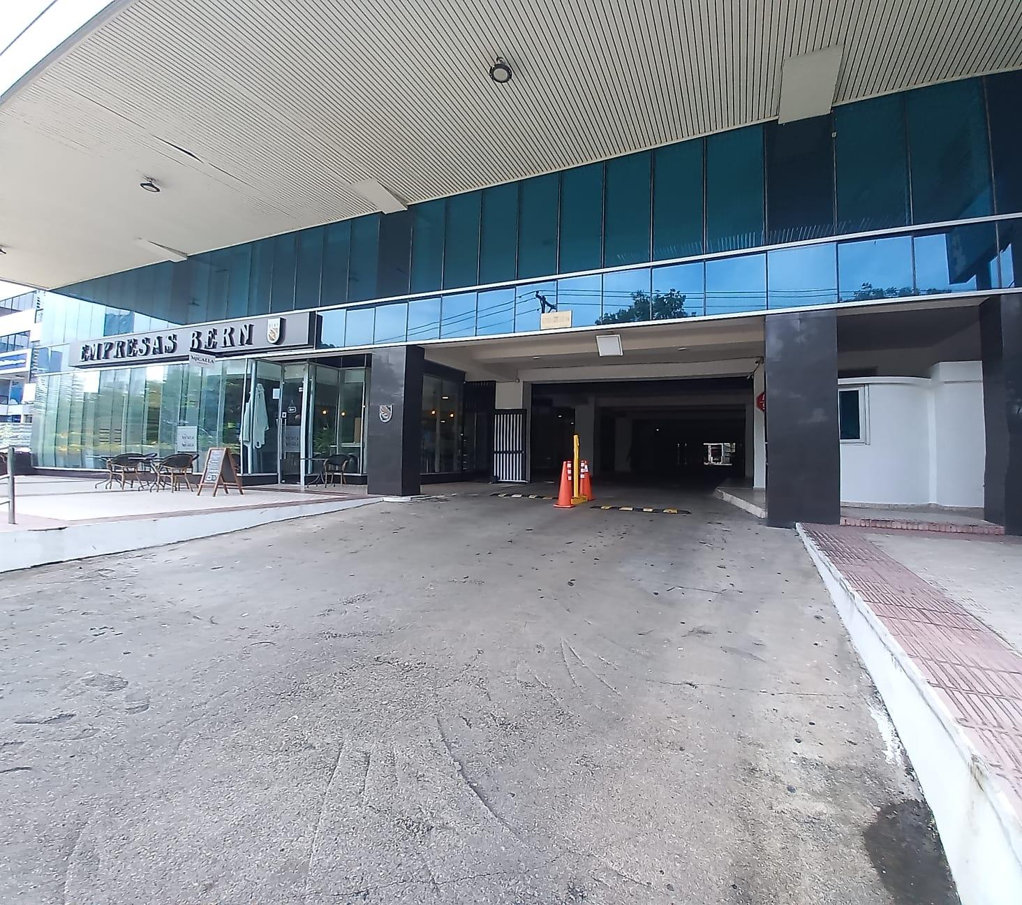 VENTA DE APARTAMENTO PH BAYFRONT