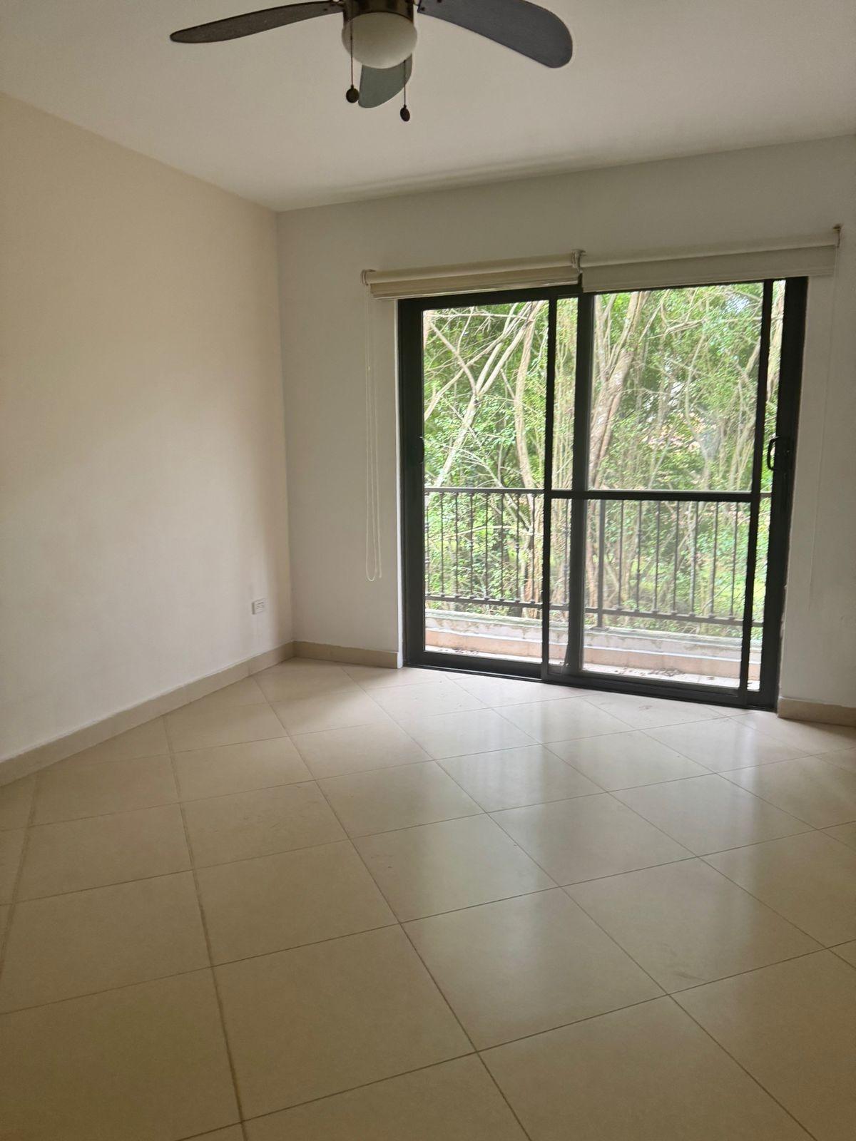 VENTA DE APARTAMENTO REPOSEIDO EN PH EMBASSY CLUB