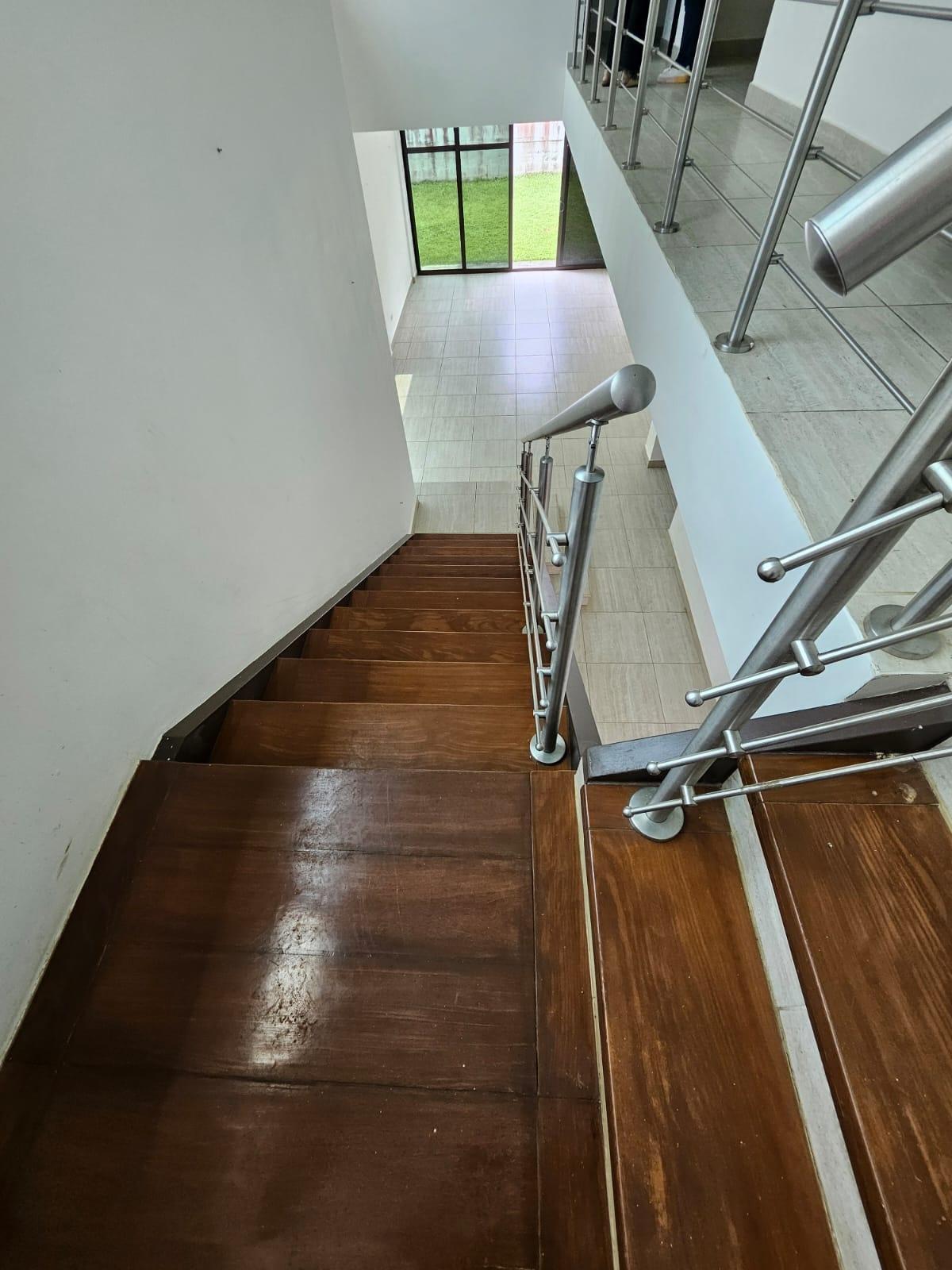 Se Vende Casa en PH Nativa, Reposeída