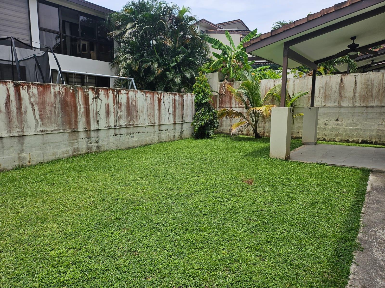 Se Vende Casa en PH Nativa, Reposeída