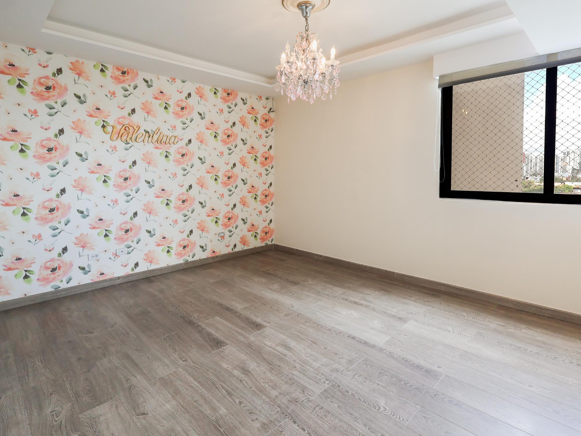 VENTA DE APARTAMENTO FRENTE AL MAR | REMODELADO | 4 PARKINGS | COCO DEL MAR