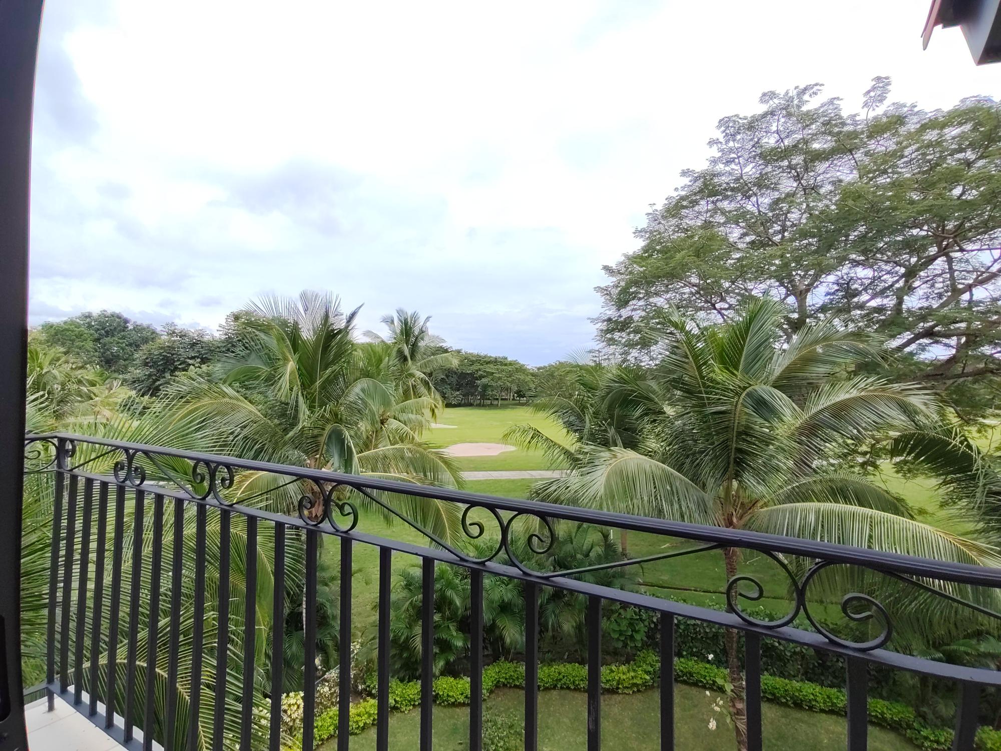 Elegante Apartamento en Buenaventura con Vista al Lago y la Naturaleza