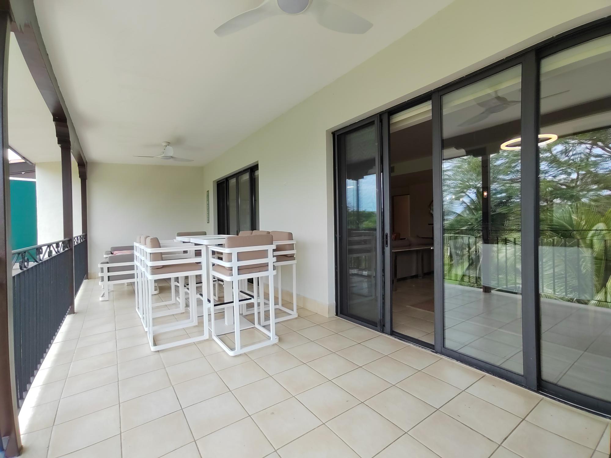 Elegante Apartamento en Buenaventura con Vista al Lago y la Naturaleza