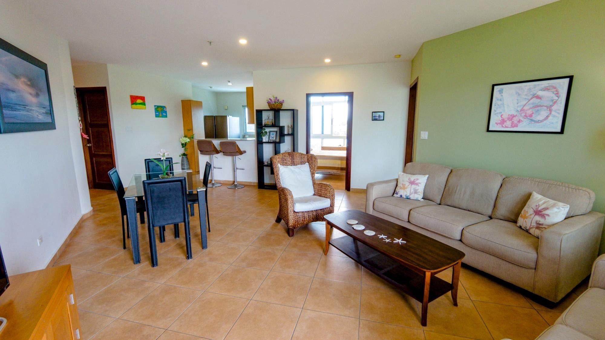 Apartamento de 2 Recámaras 2 Baños en Coronado Golf Panamá