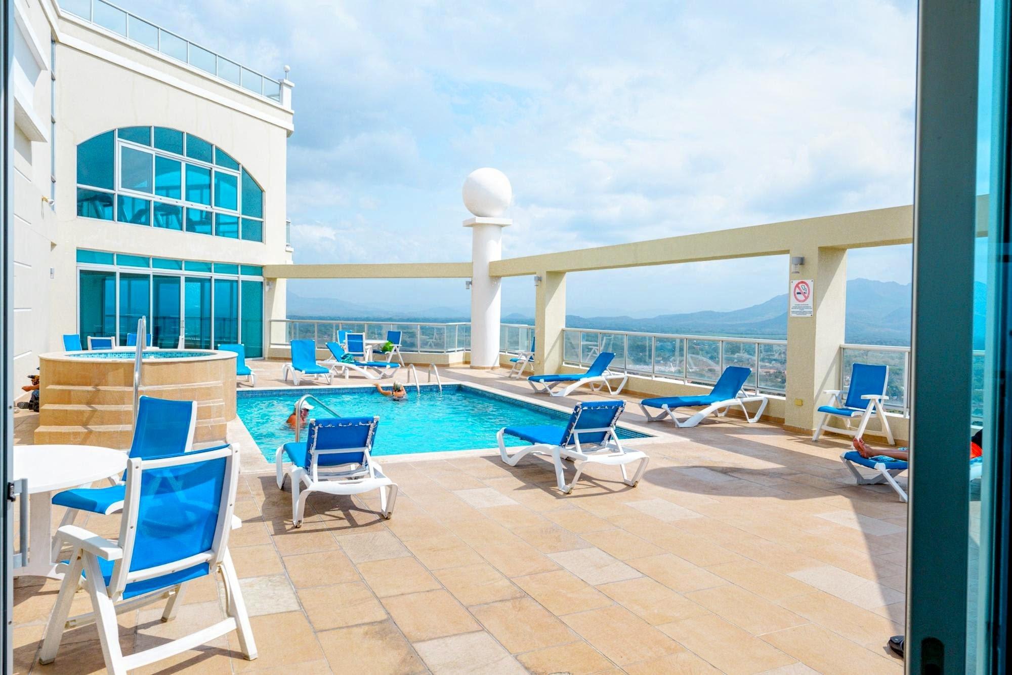 Apartamento de 2 Recámaras 2 Baños en Coronado Golf Panamá