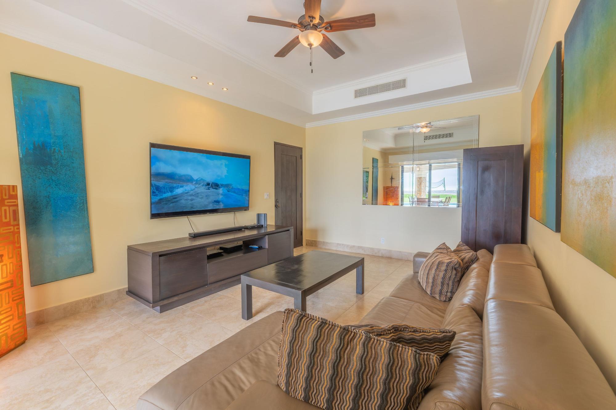 Preciosa Casa Frente al Mar en Venta en Buenaventura