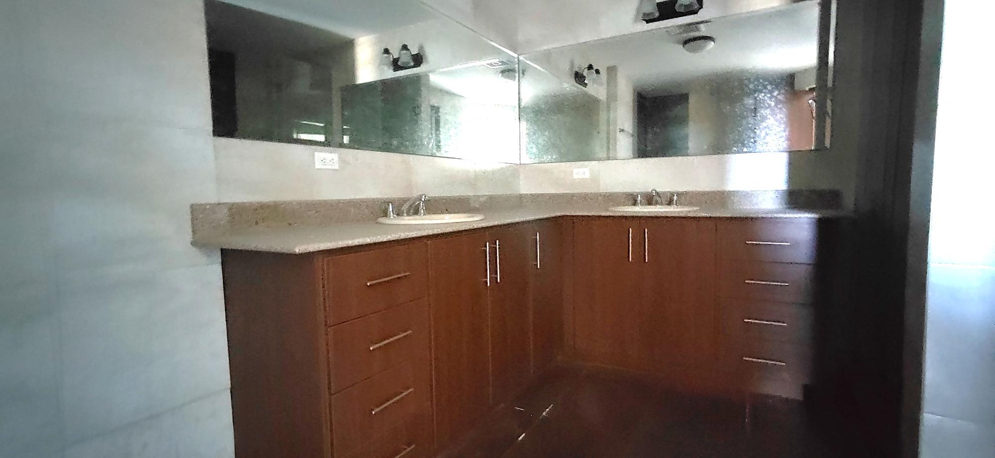 Vendo Apartamento de Playa en Vista Mar. Super Precio