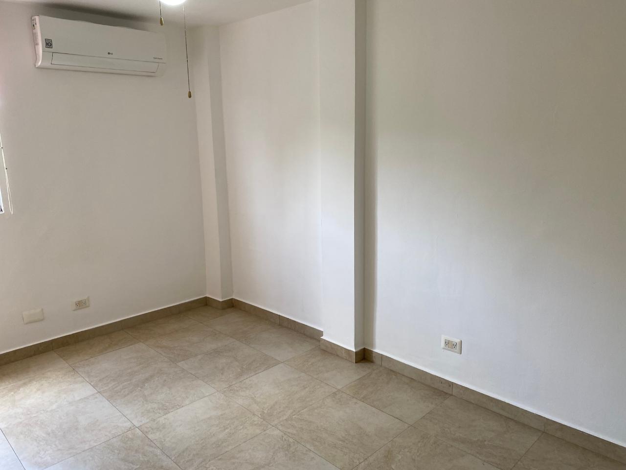 Apartamento tipo Duplex en venta en ALBROOK PARK
