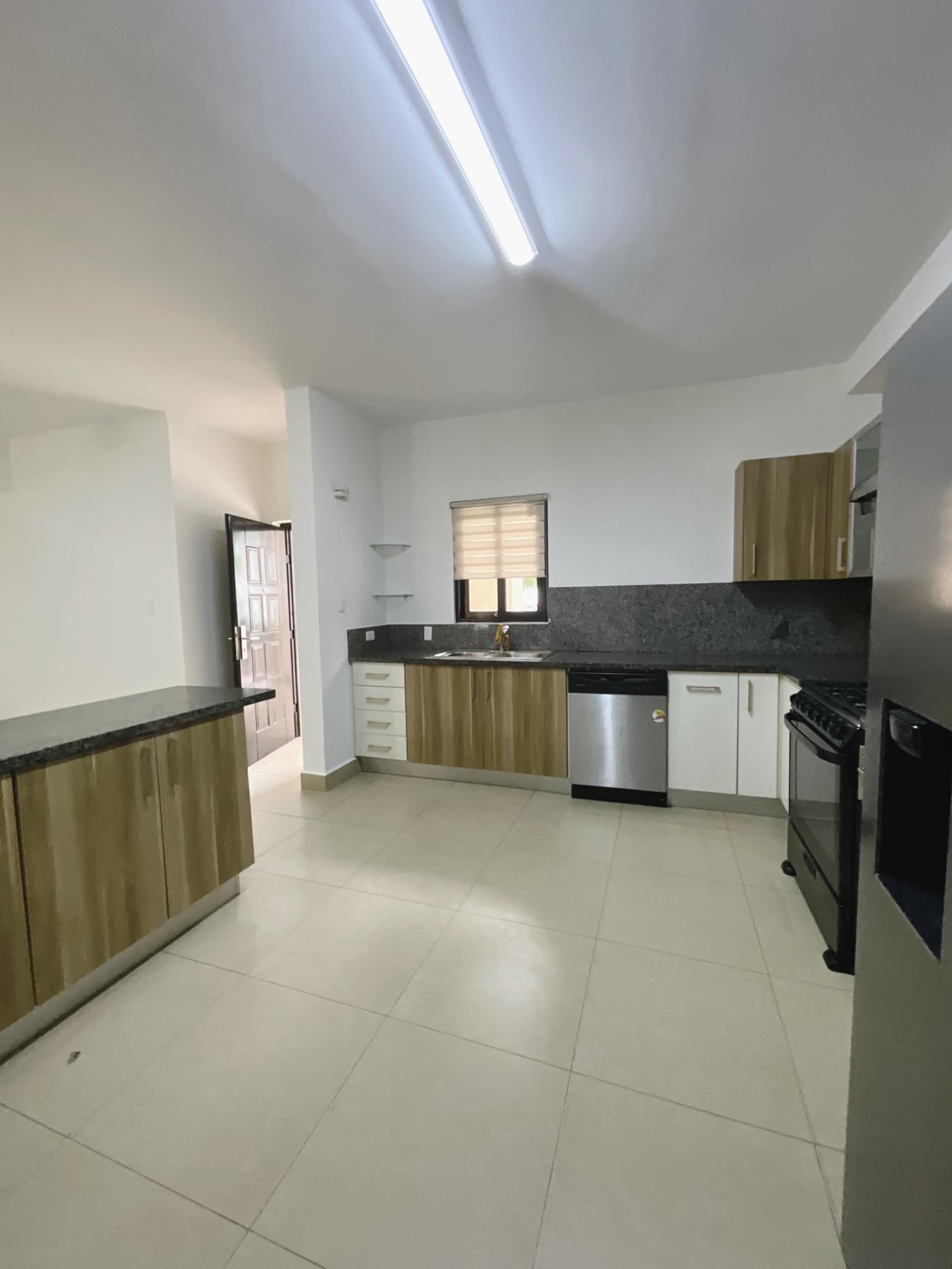 SE VENDE APARTAMENTO PLANTA BAJA