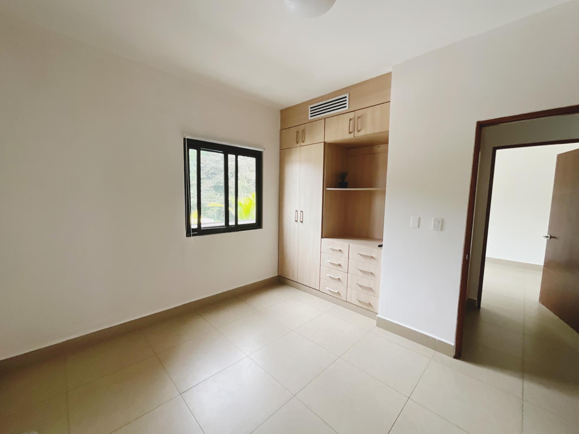 SE VENDE APARTAMENTO PLANTA BAJA
