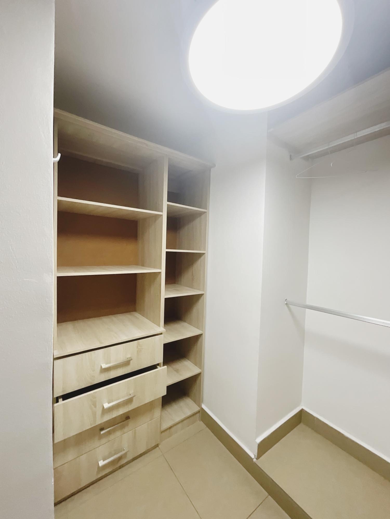 SE VENDE APARTAMENTO PLANTA BAJA