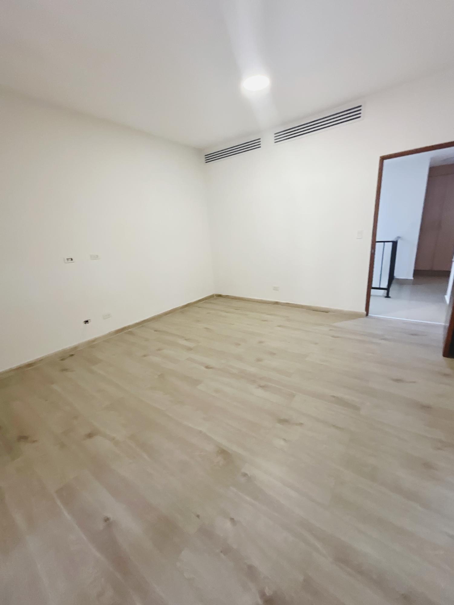 SE VENDE APARTAMENTO PLANTA BAJA