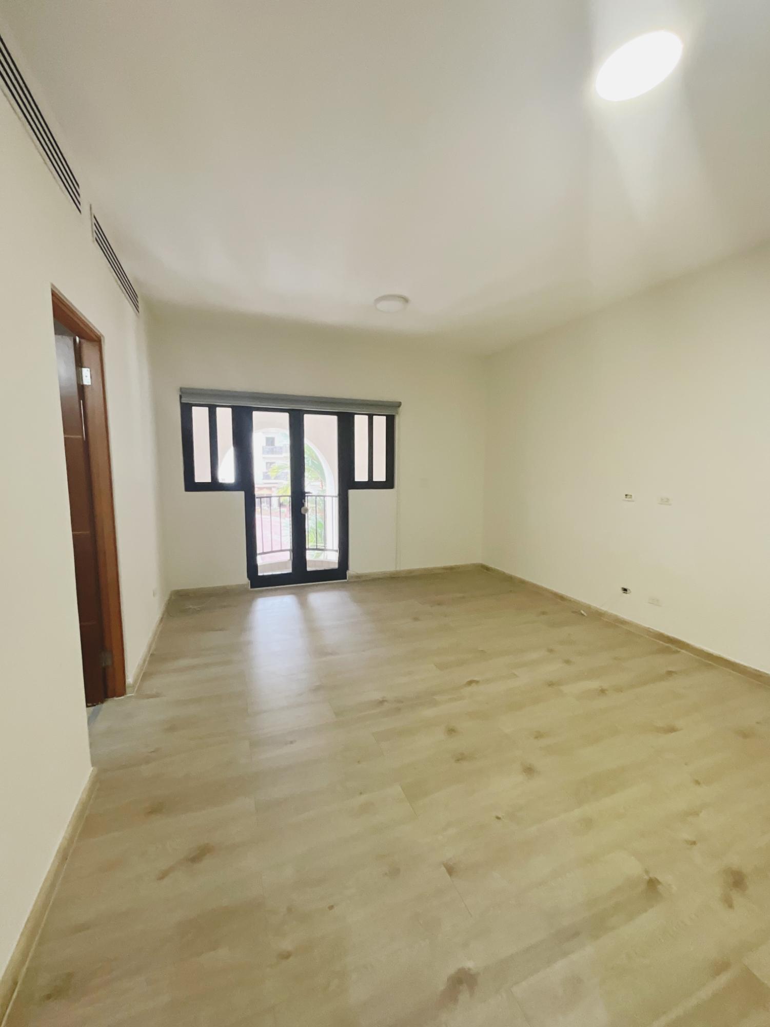 SE VENDE APARTAMENTO PLANTA BAJA