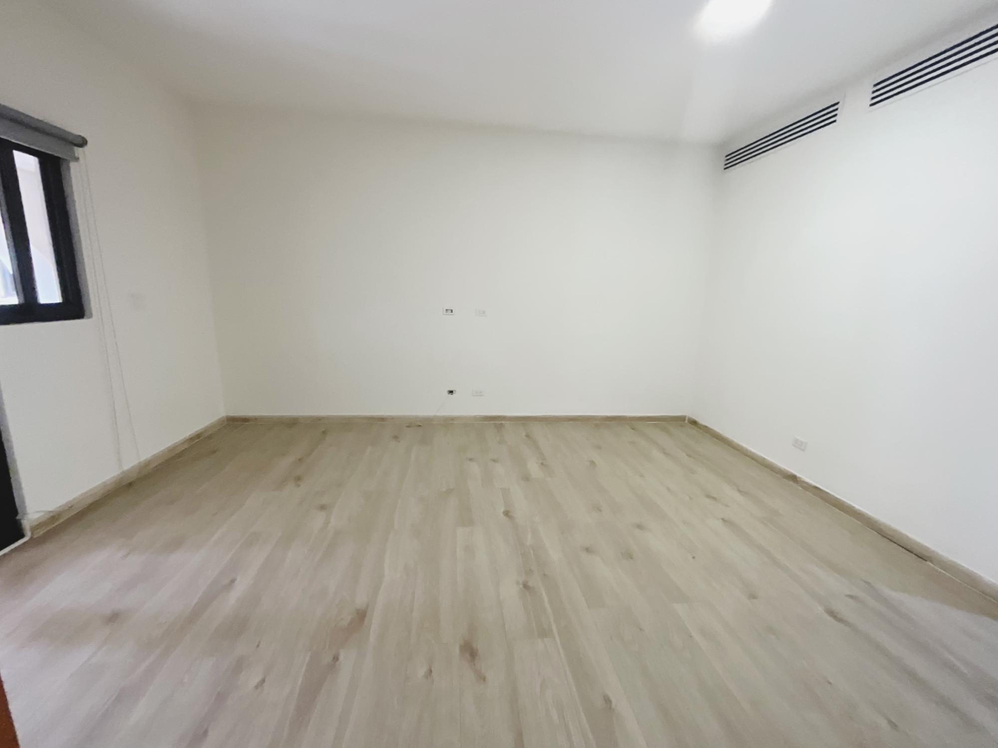 SE VENDE APARTAMENTO PLANTA BAJA