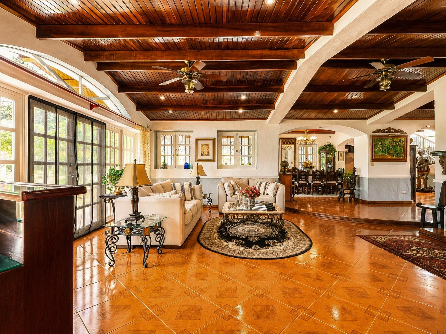 Venta de 1.8 Hectáreas con Ríos y senderos vía al Valle de Antón