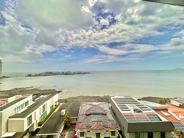 VENTA APRATAMENTO FRONTAL AL MAR PH SABOGA