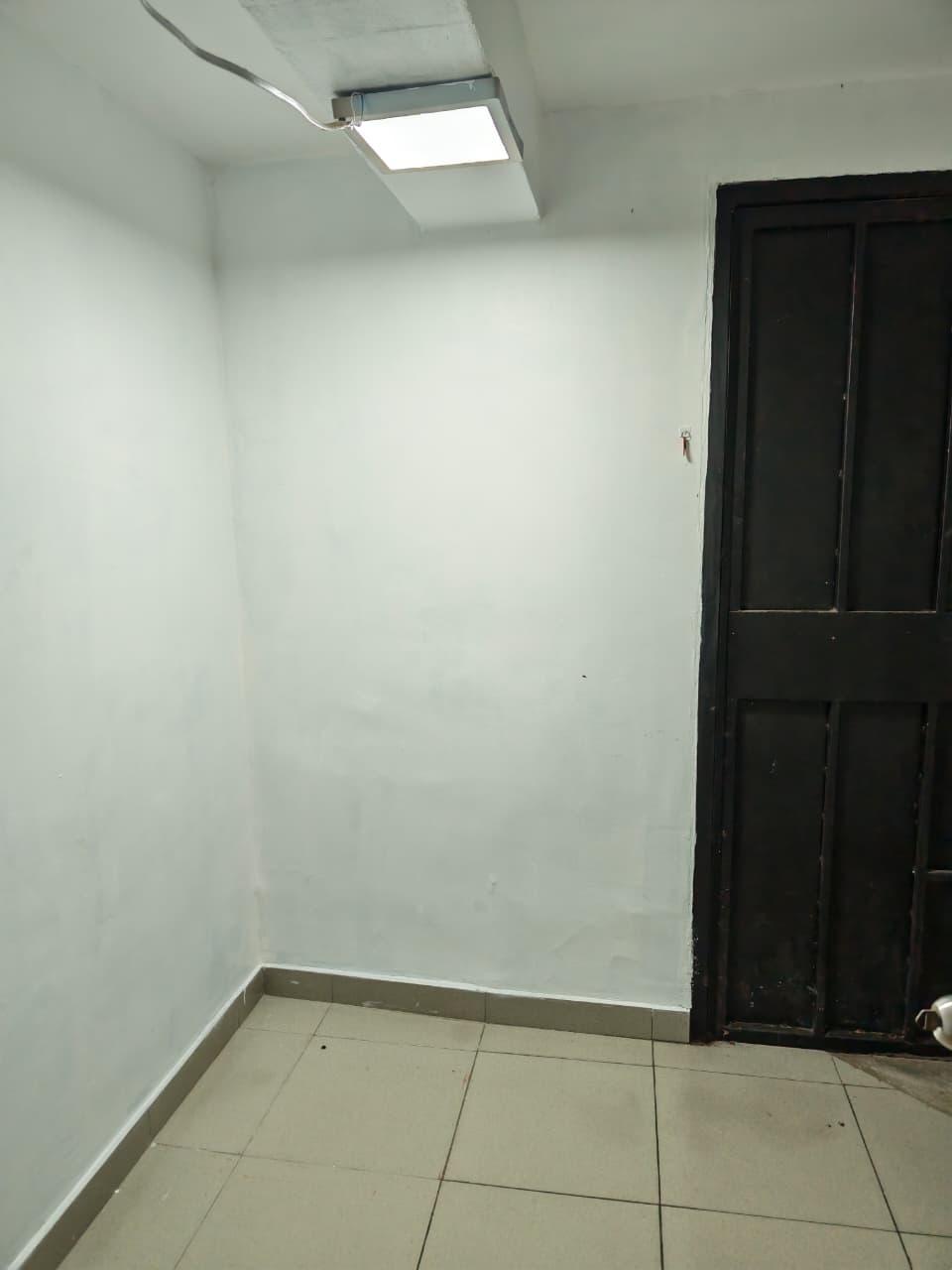 CASA COMERCIAL EN LA CRESTA A METROS DE VIA ESPAÑA