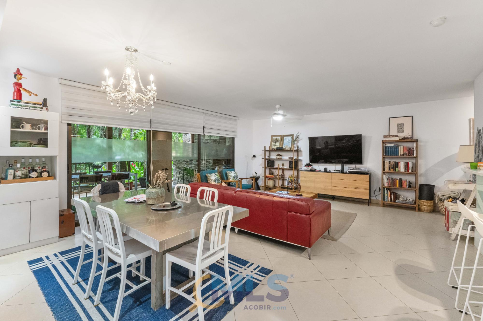 APARTAMENTO CON TERRAZA EN EMBASSY CLUB COURTYARD