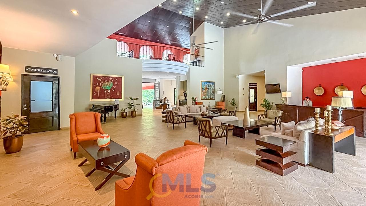 APARTAMENTO CON TERRAZA EN EMBASSY CLUB COURTYARD