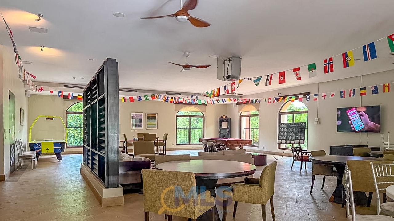 APARTAMENTO CON TERRAZA EN EMBASSY CLUB COURTYARD
