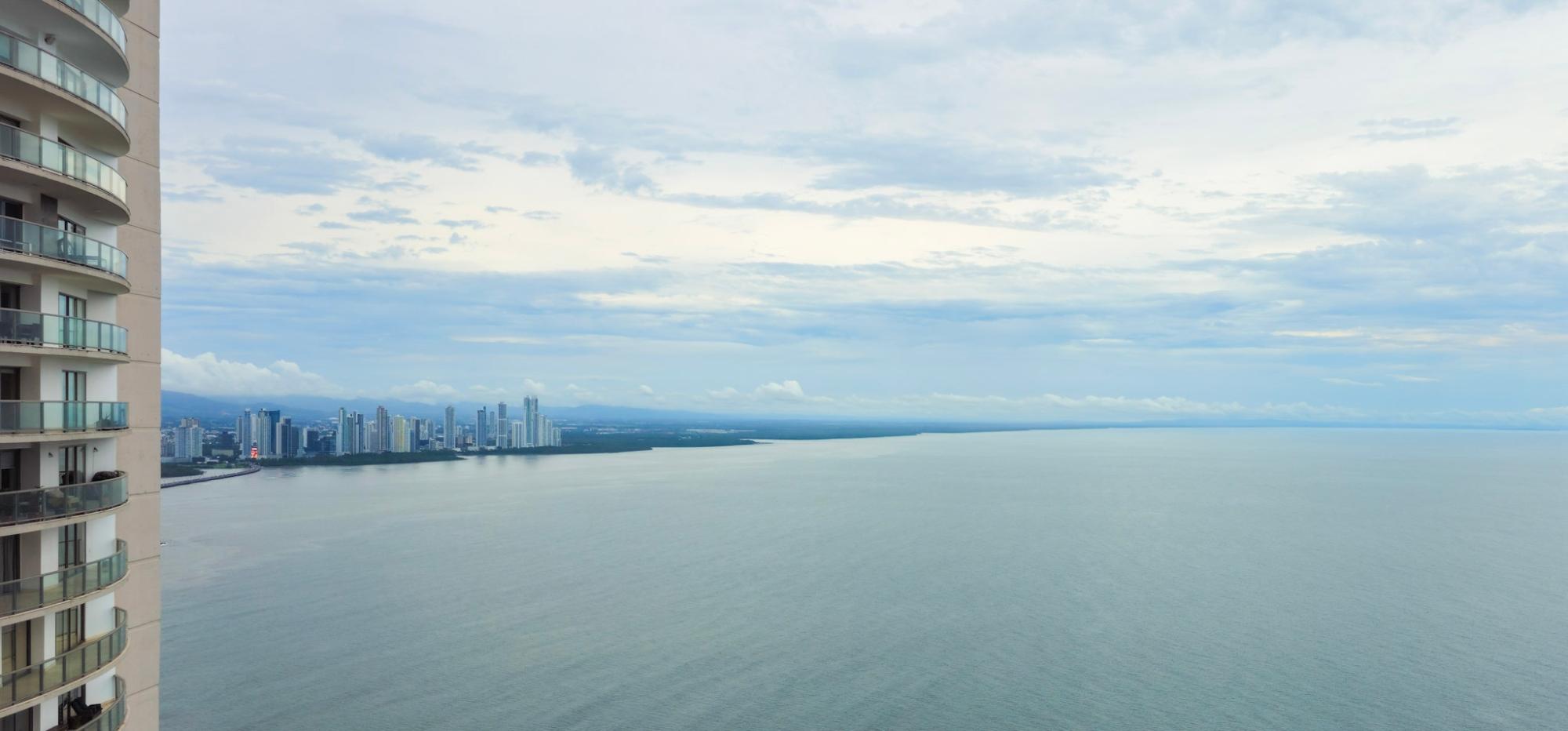 ¡GANGA! PENTHOUSE FRENTE AL MAR - 539 M2 - PUNTA PACÍFICA