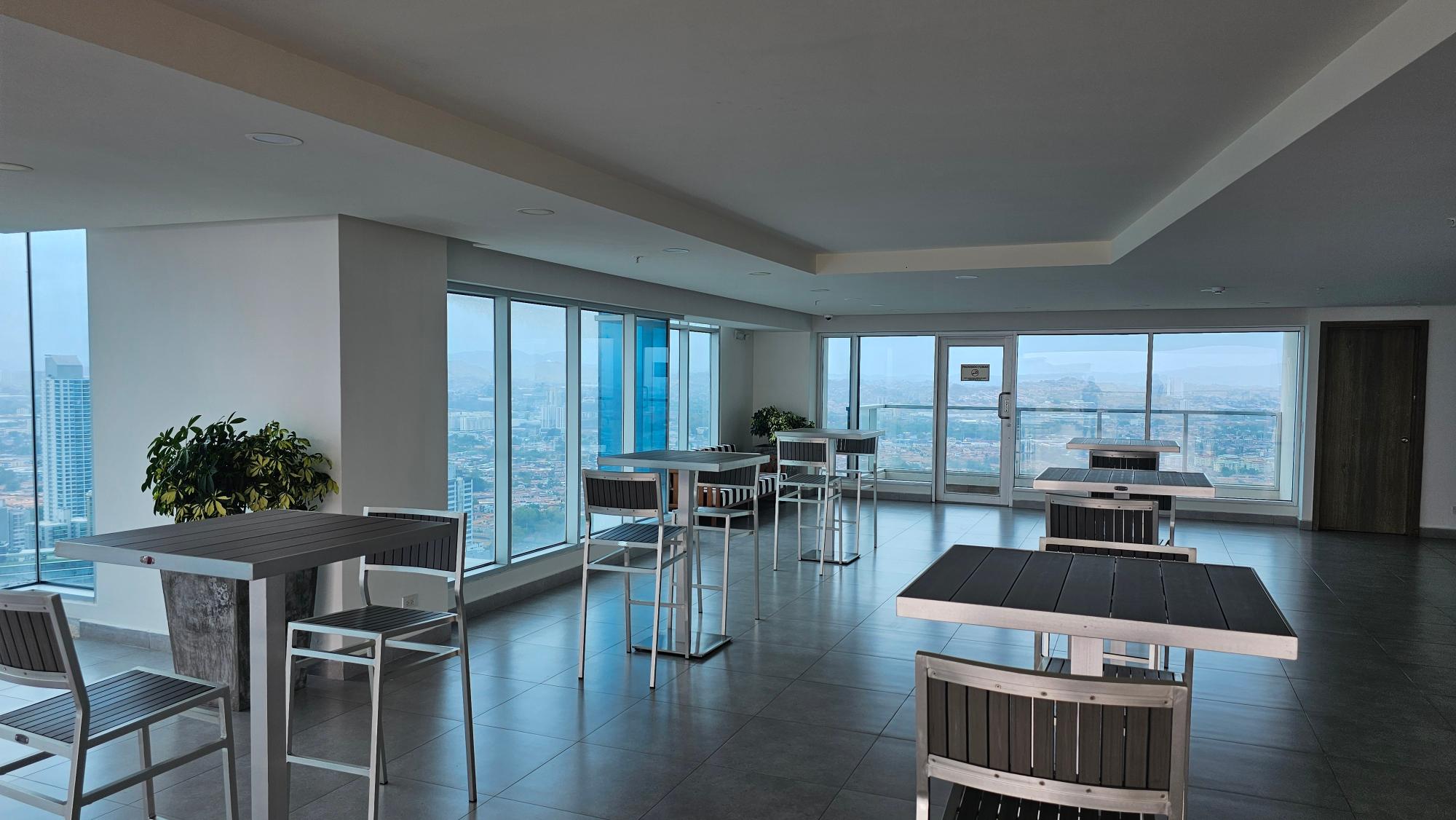 Venta de Apartamento en Parkside Costa del este Panama City