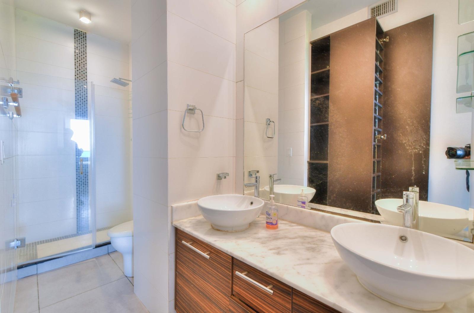 Apartamento frente al mar en venta Avenida Balboa