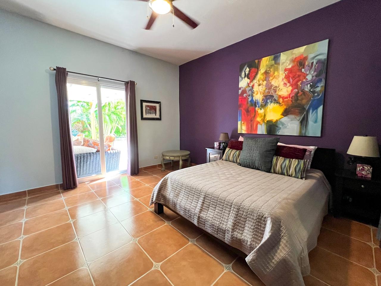 Hermosa casa privada en venta en Coronado.