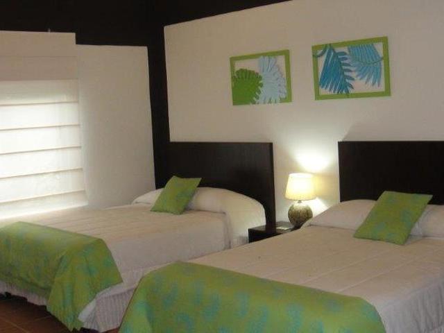 Villa 5 habitaciones, Piscina y Gazebo en Costa Blanca Villas
