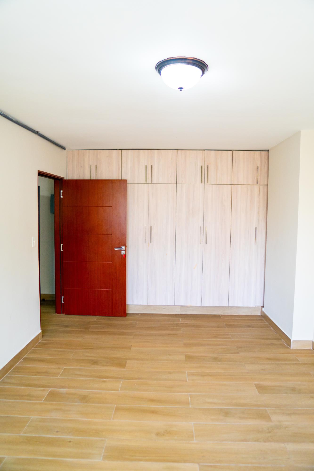 EDIFICIO DE USO MIXTO EN VENTA