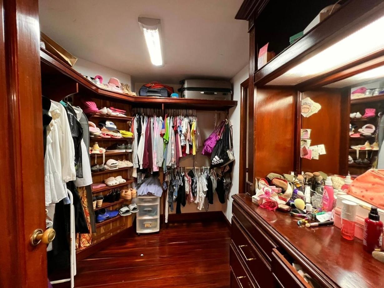SE VENDE O SE ALQUILA CASA EN LOMA ALEGRE, SAN FRANCISCO