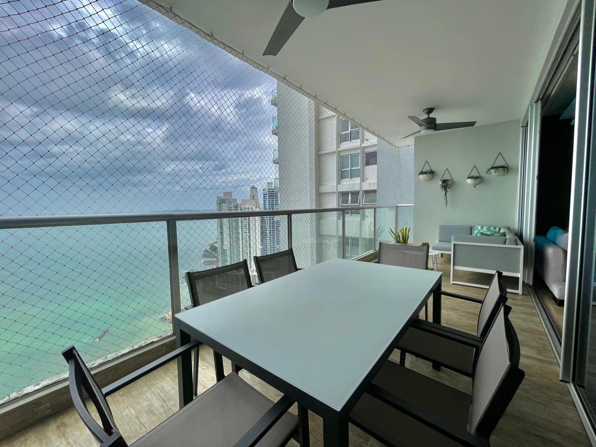 Se Vende Apartamento en PH Q Tower, Punta Pacifica