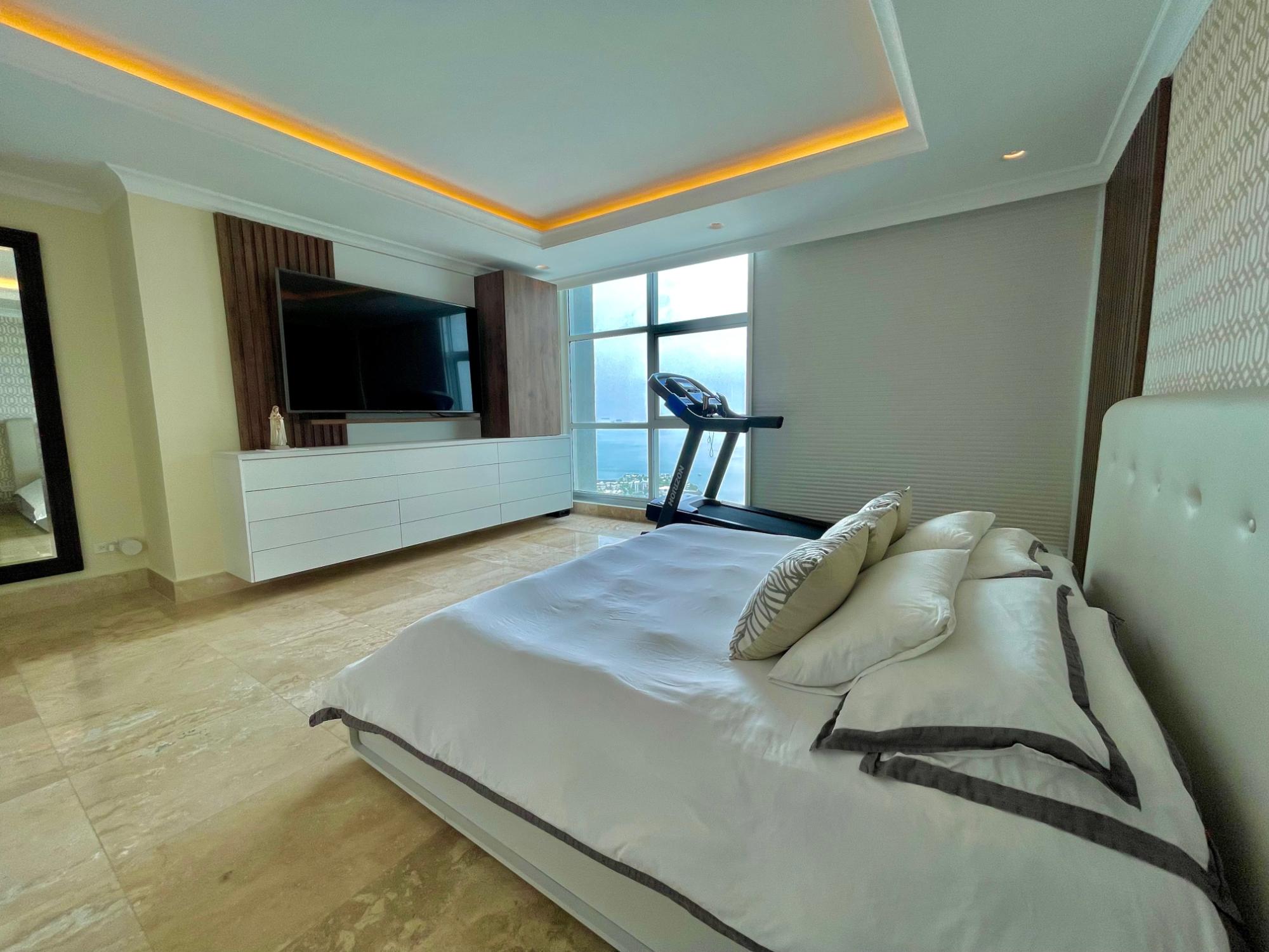 Se Vende Apartamento en PH Q Tower, Punta Pacifica