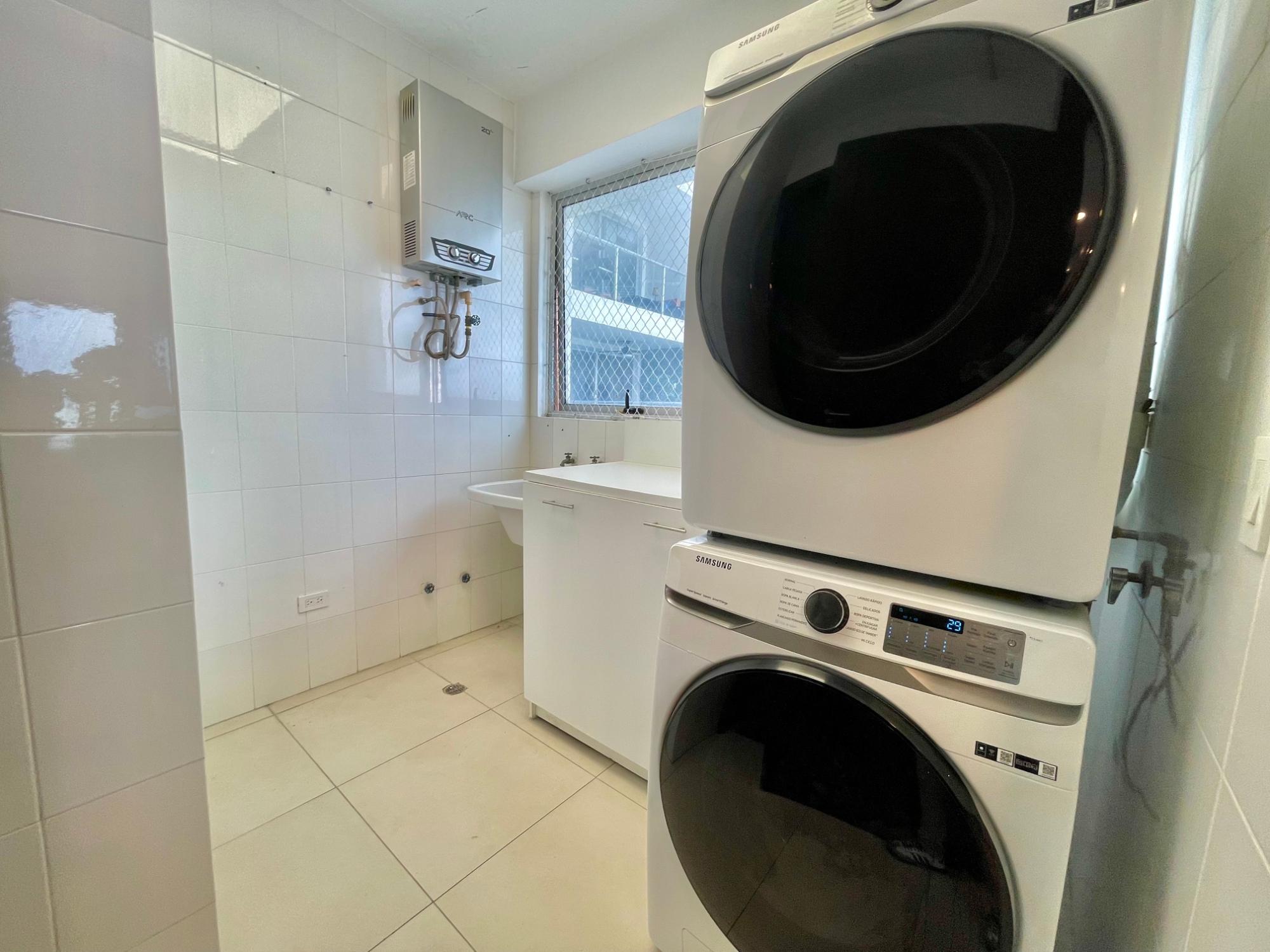 Se Vende Apartamento en PH Q Tower, Punta Pacifica