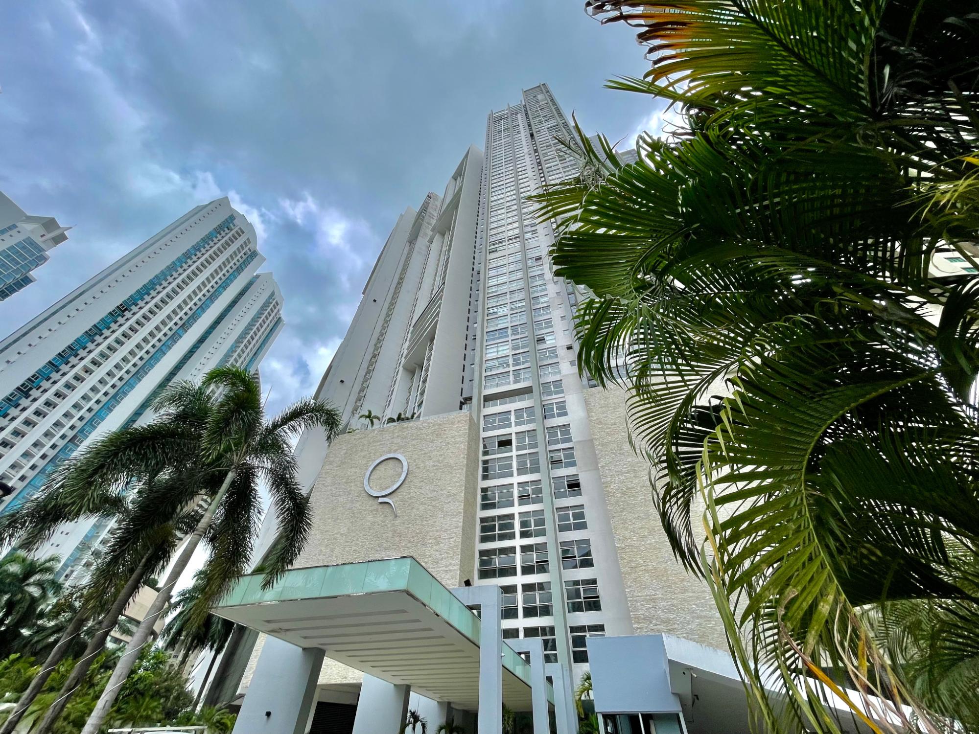 Se Vende Apartamento en PH Q Tower, Punta Pacifica