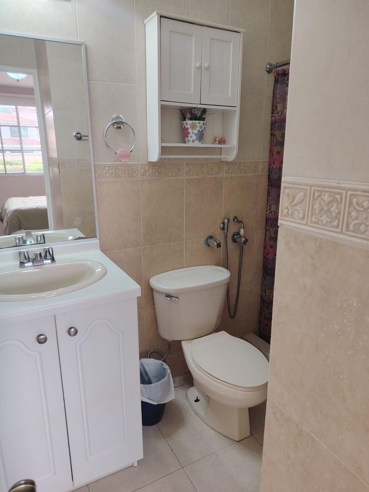 Se vende hermosa casa en PH Dorado Lakes