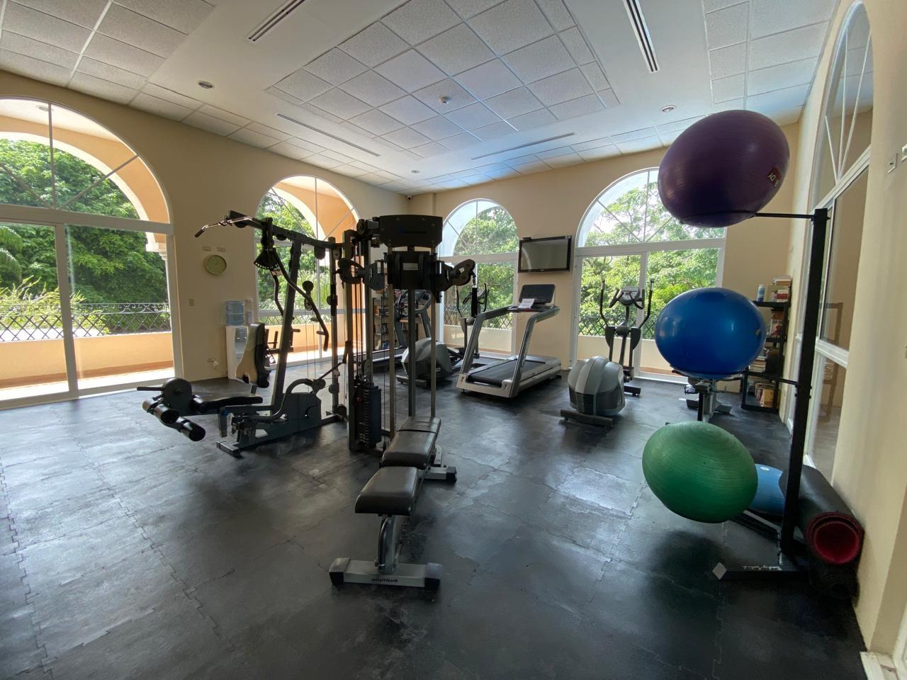 Apartamento de 4 habitaciones en Edificio PH El Alcazar, en Coronado Golf