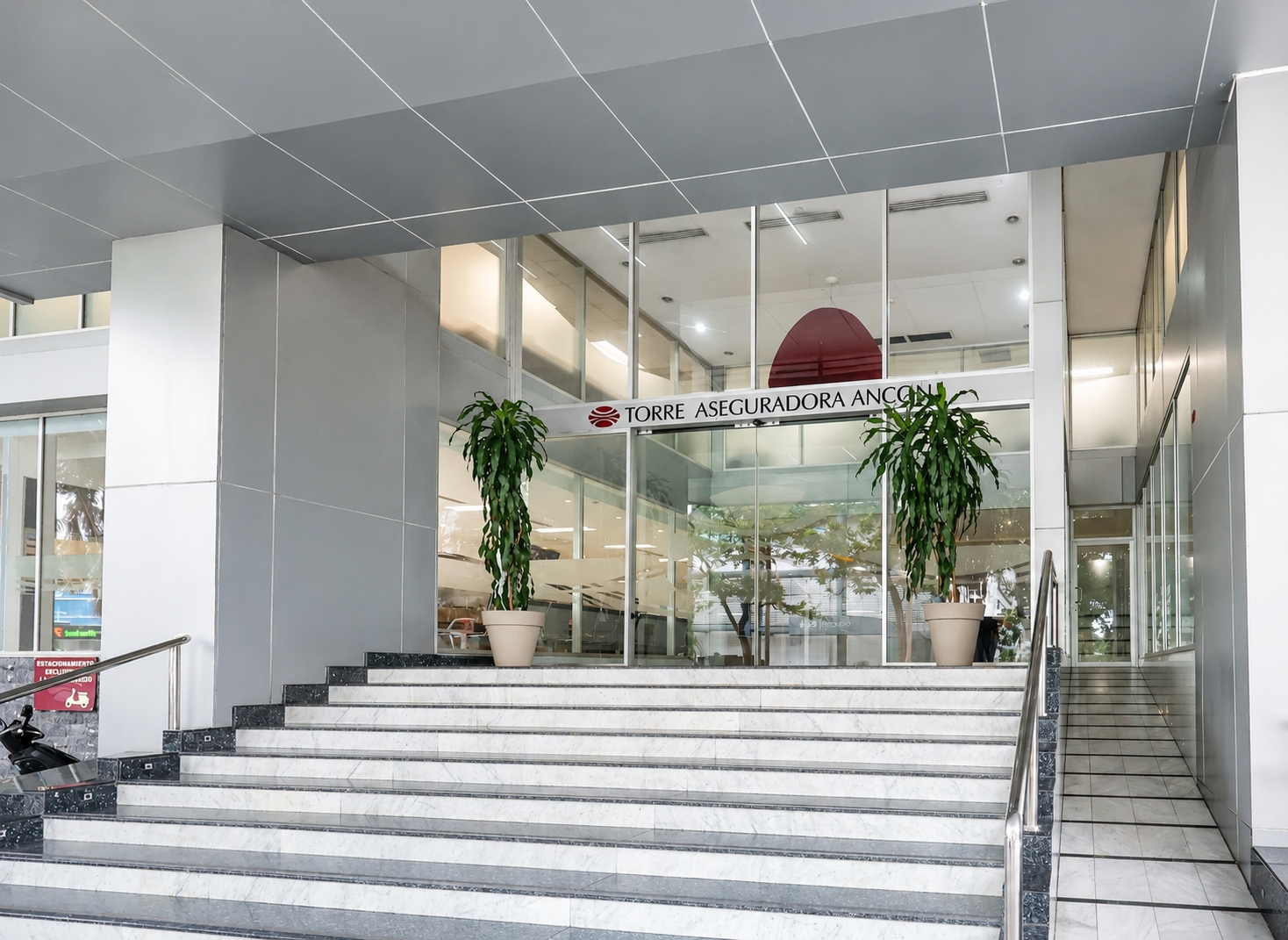 Venta de oficina en Costa del Este Torre Ancón