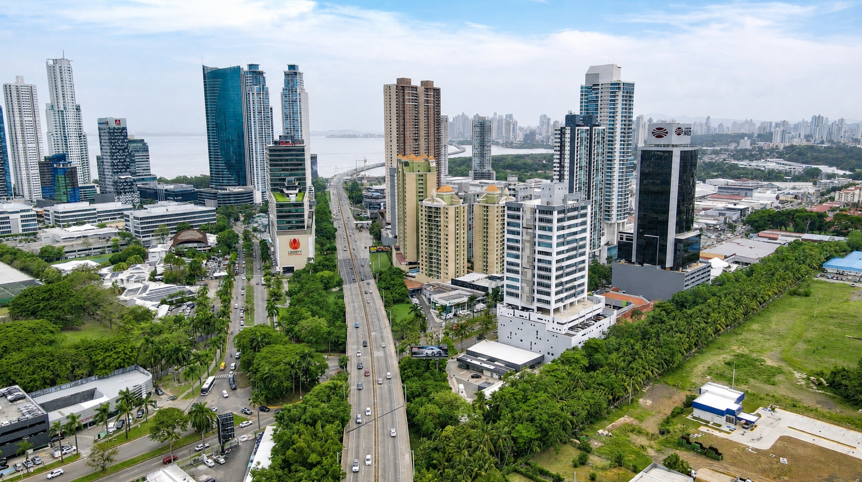 Venta de oficina en Costa del Este Torre Ancón