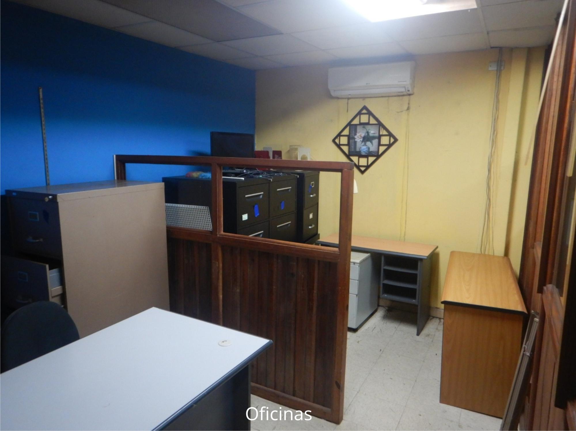 Edificio y Oficina comercial en San Francisco USD895,000 frente al super 99