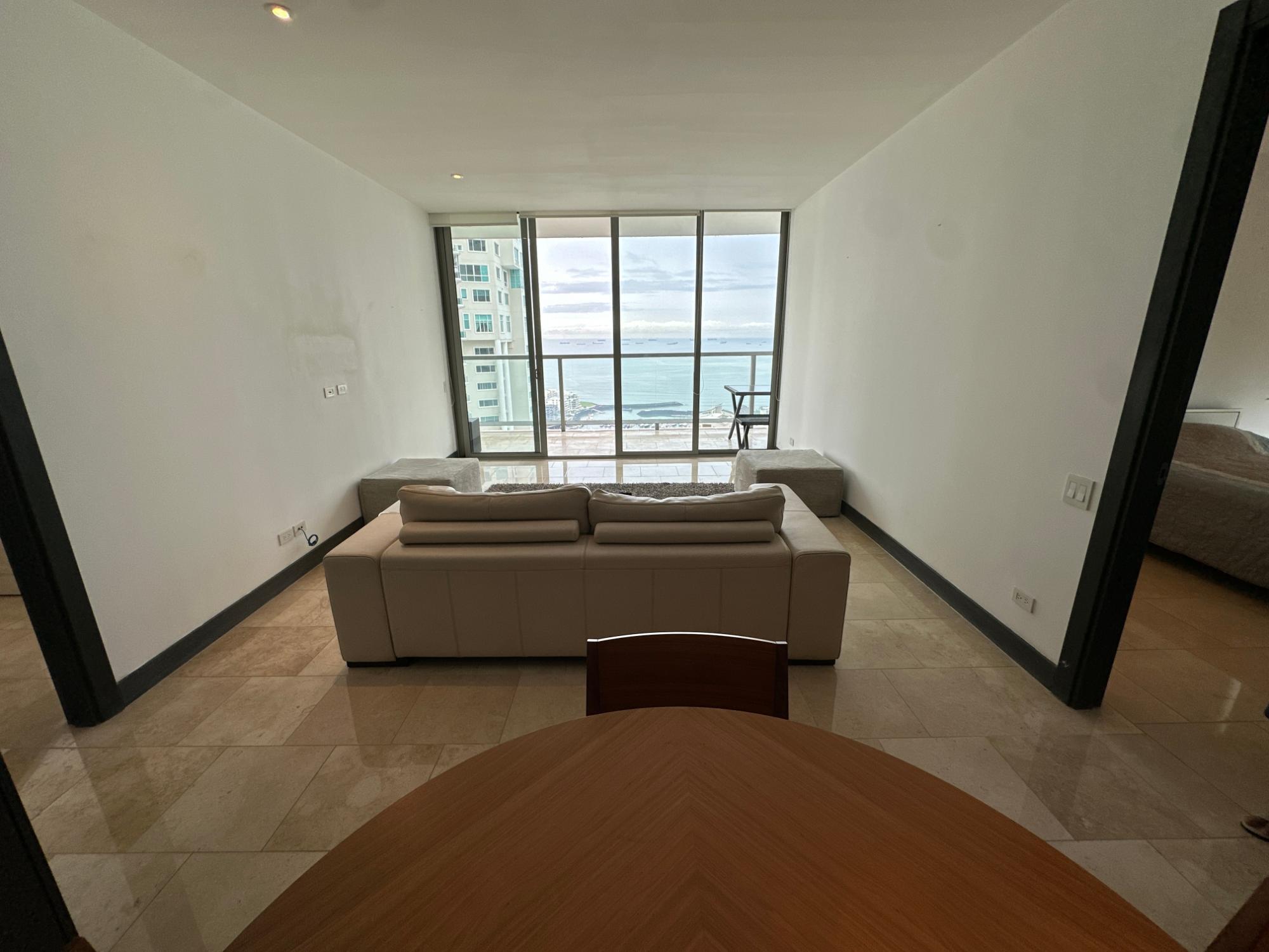SE VENDE APARTAMENTO EN PUNTA PACIFICA
