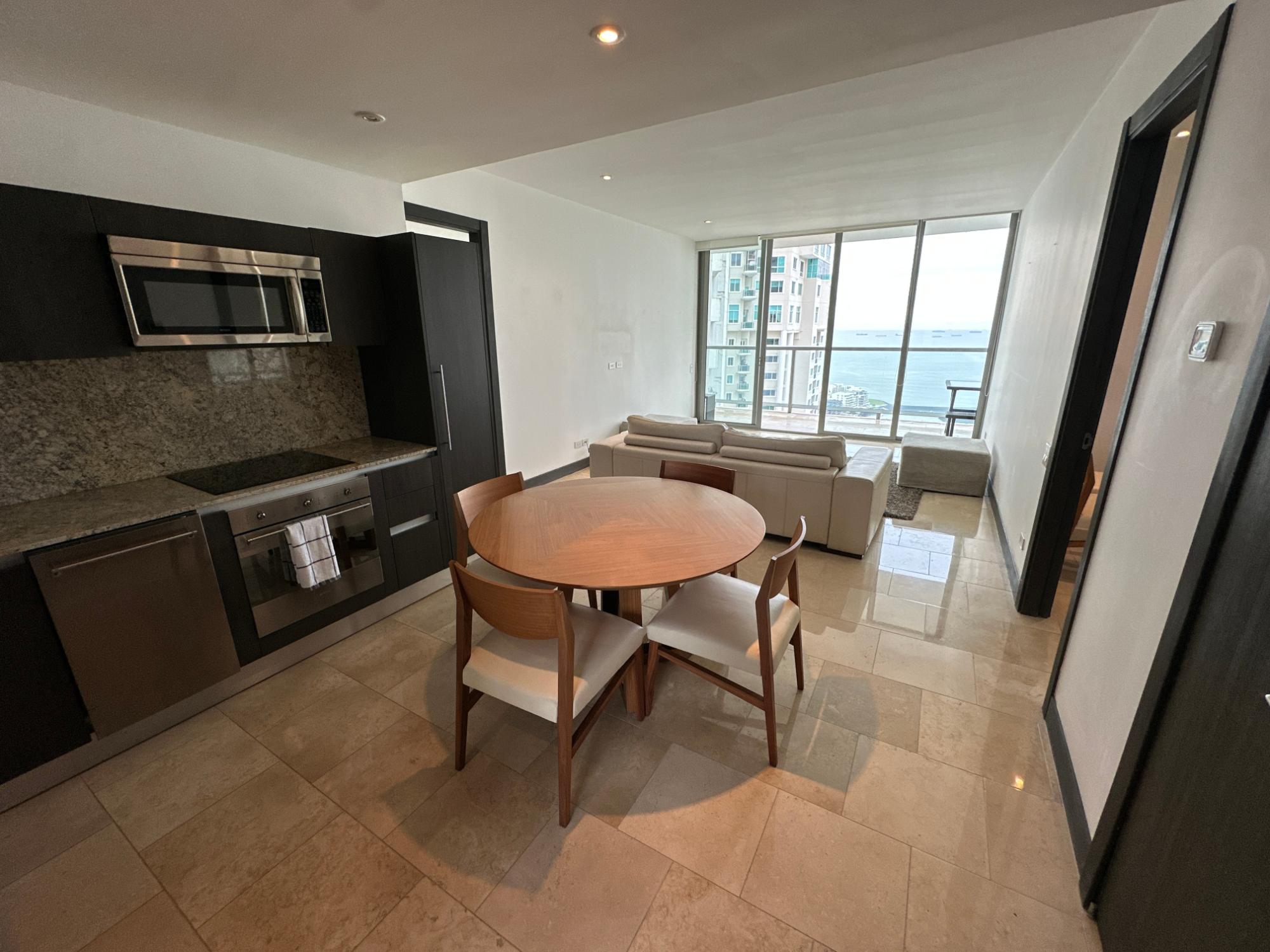 SE VENDE APARTAMENTO EN PUNTA PACIFICA
