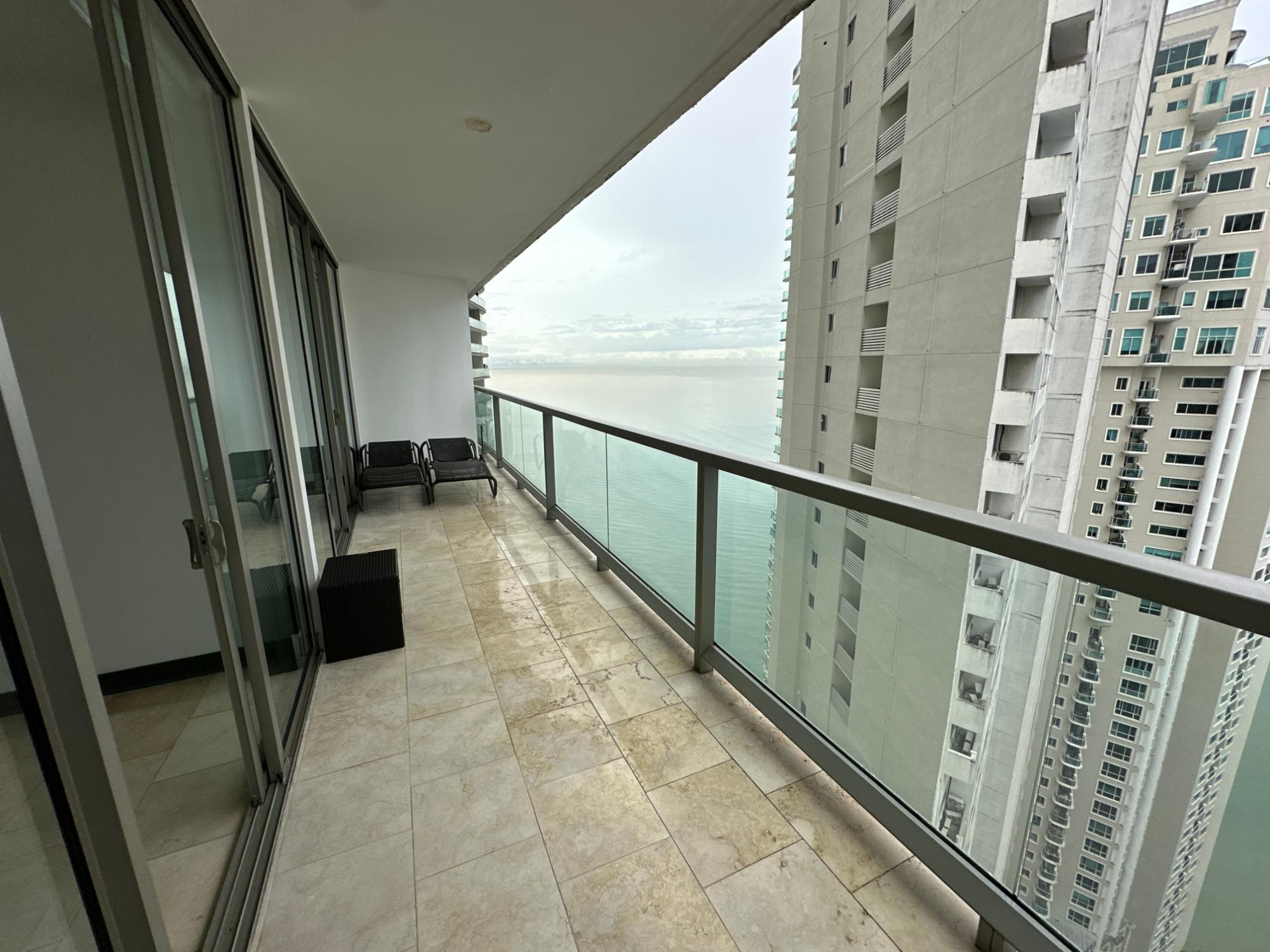 SE VENDE APARTAMENTO EN PUNTA PACIFICA