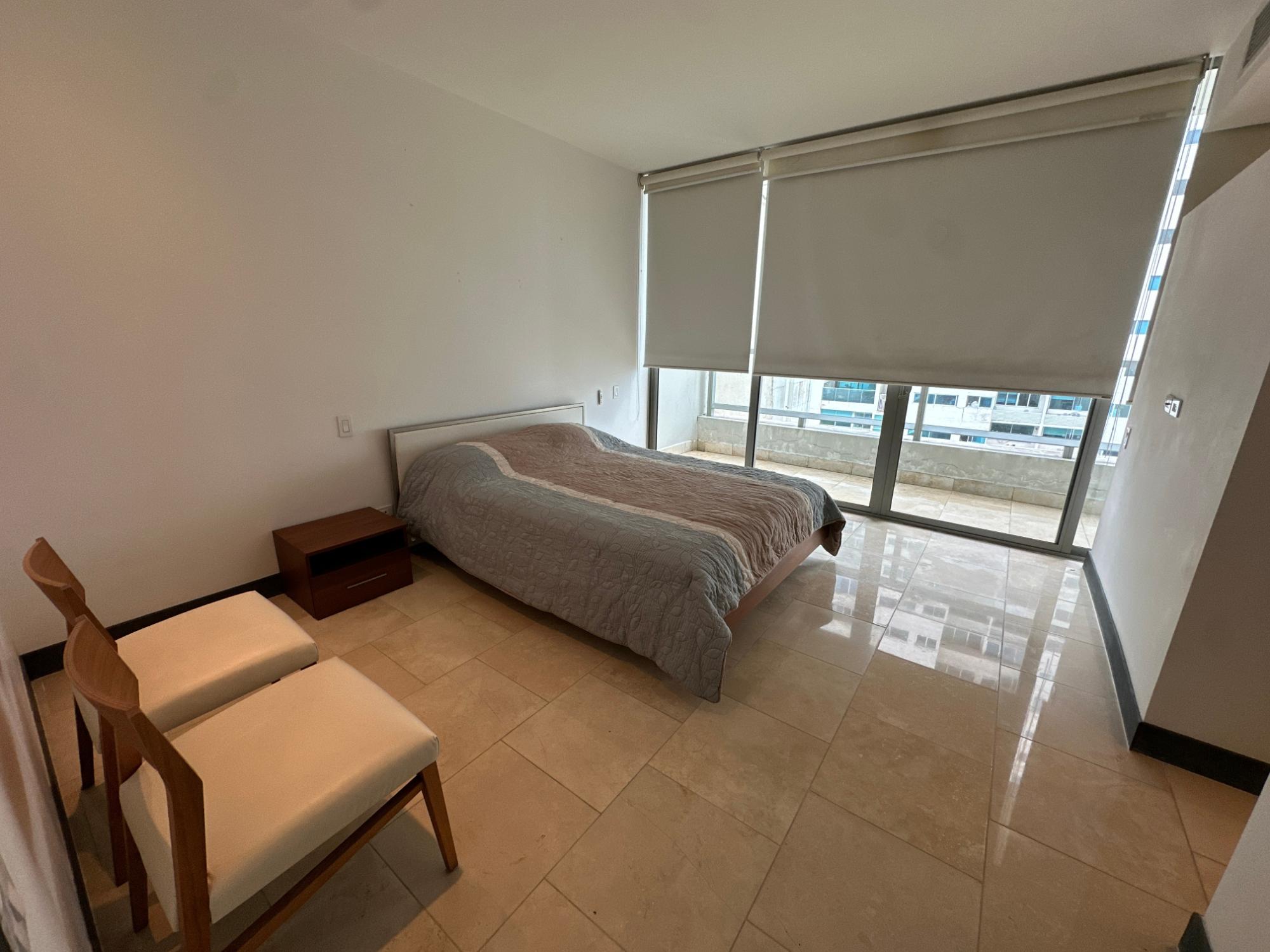 SE VENDE APARTAMENTO EN PUNTA PACIFICA