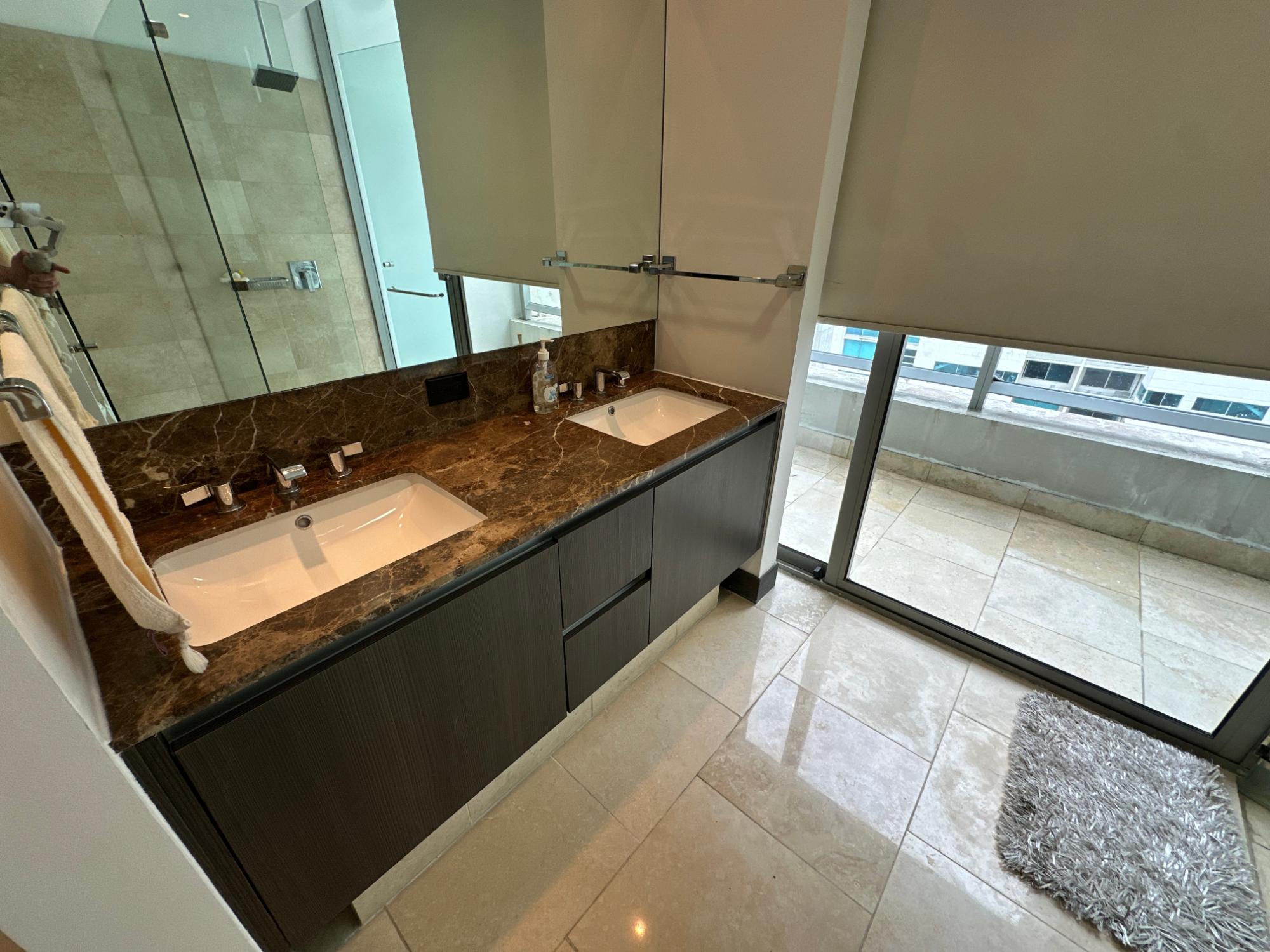 SE VENDE APARTAMENTO EN PUNTA PACIFICA