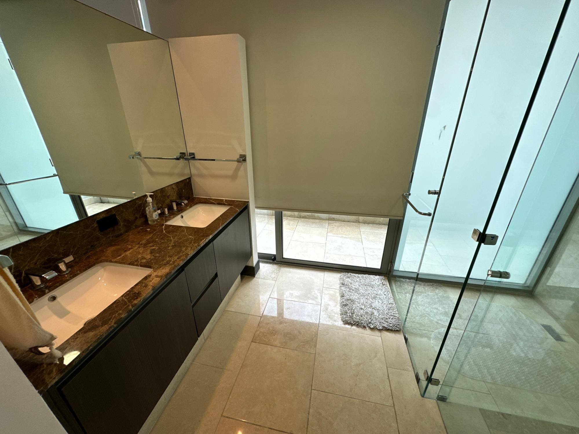 SE VENDE APARTAMENTO EN PUNTA PACIFICA