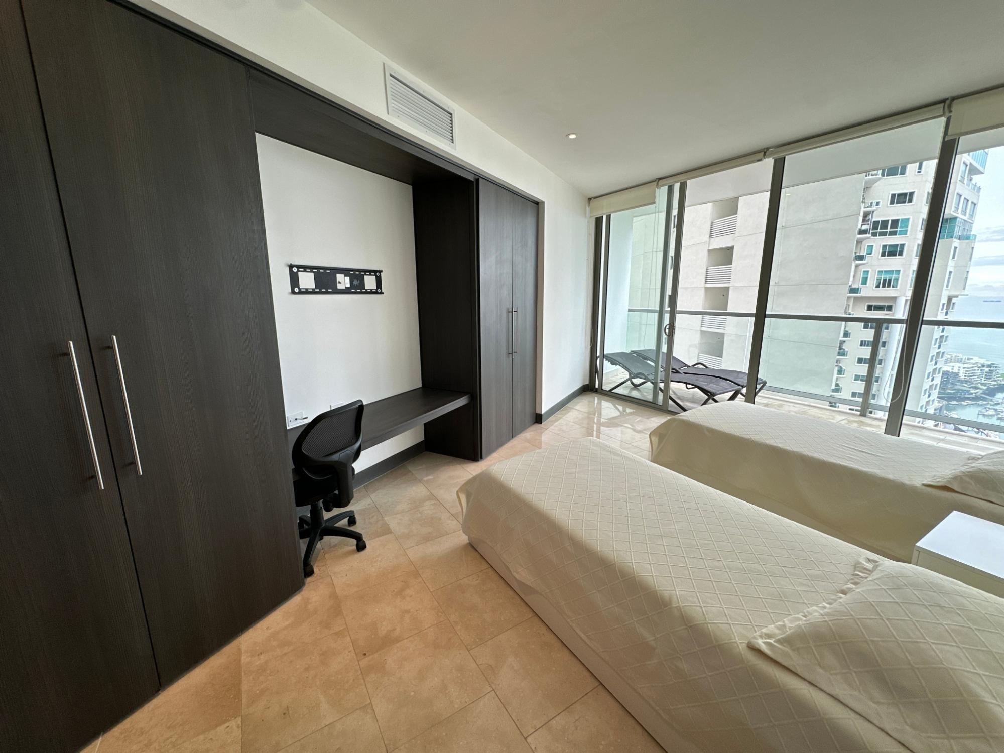 SE VENDE APARTAMENTO EN PUNTA PACIFICA