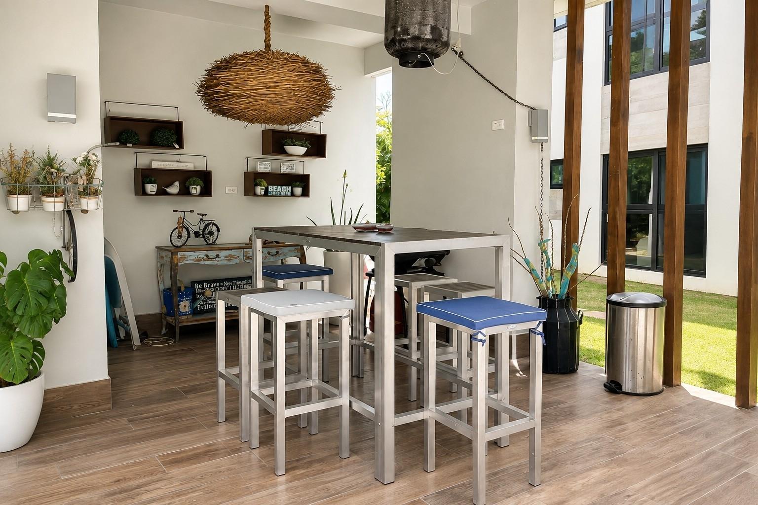 Apartamento tipo casa de Playa con piscina en Punta Caelo, San Carlos