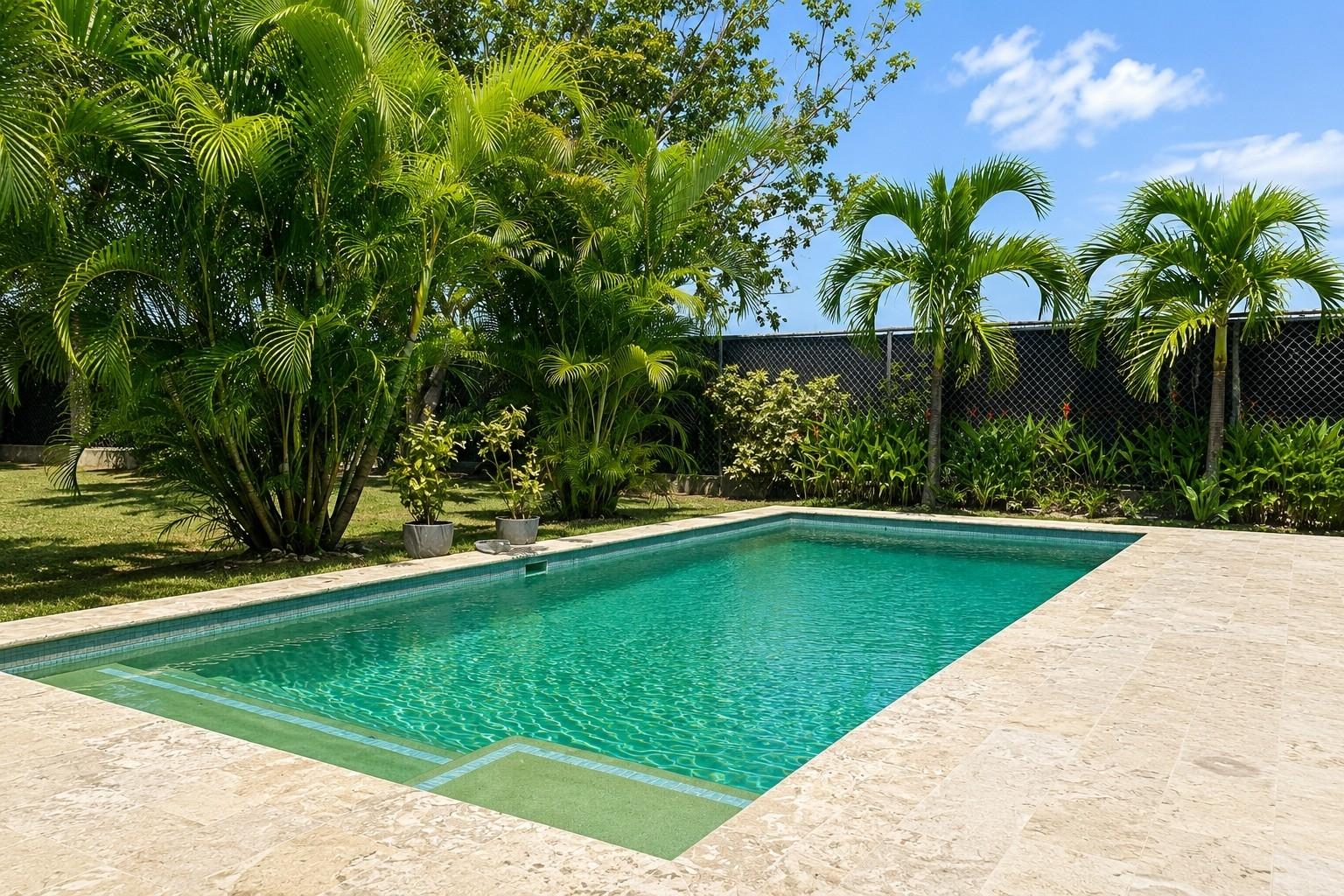 Apartamento tipo casa de Playa con piscina en Punta Caelo, San Carlos