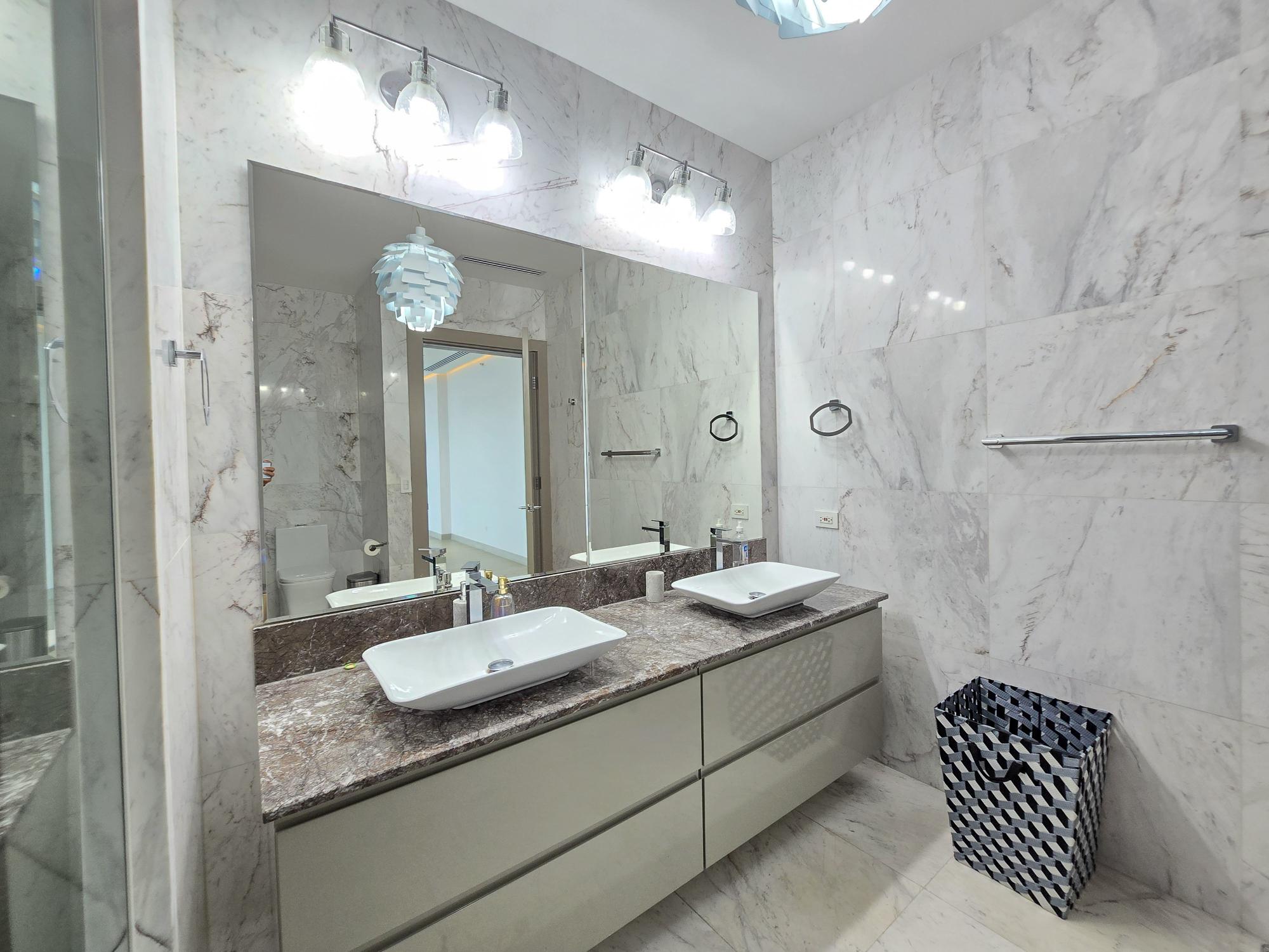 Venta de Apartamento en Costa del Este PH Regalia
